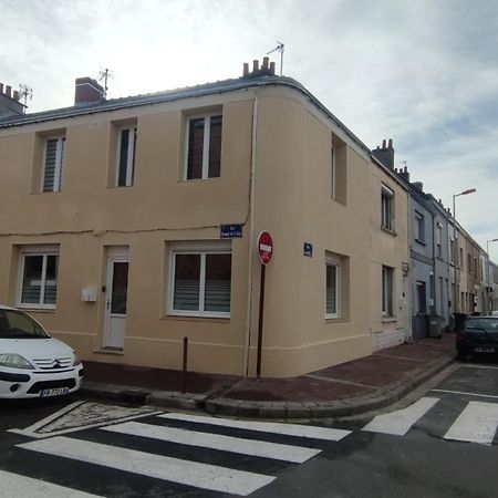 Maison Chez Fredo Calais Bagian luar foto